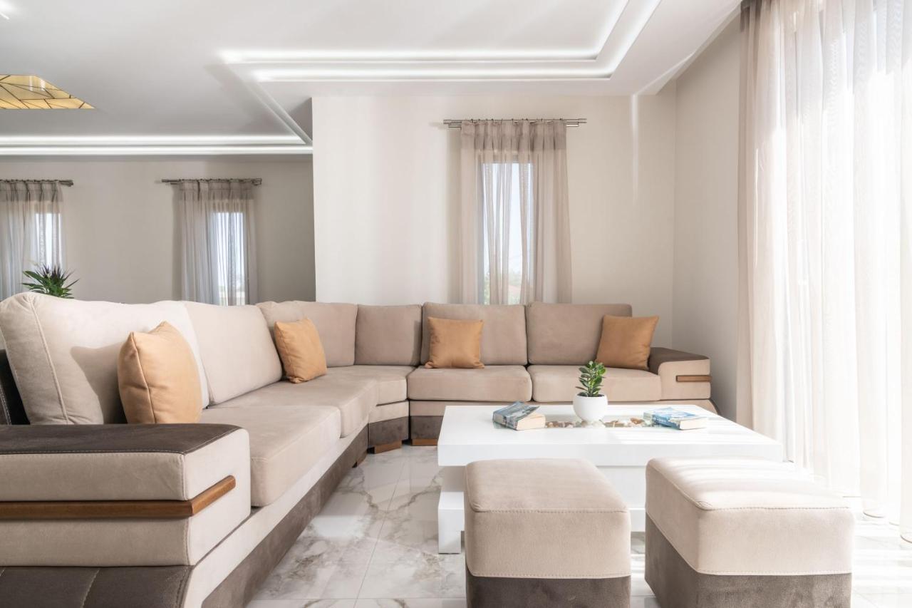 Boheme Villa By "Elite" Kalpaki  Bagian luar foto
